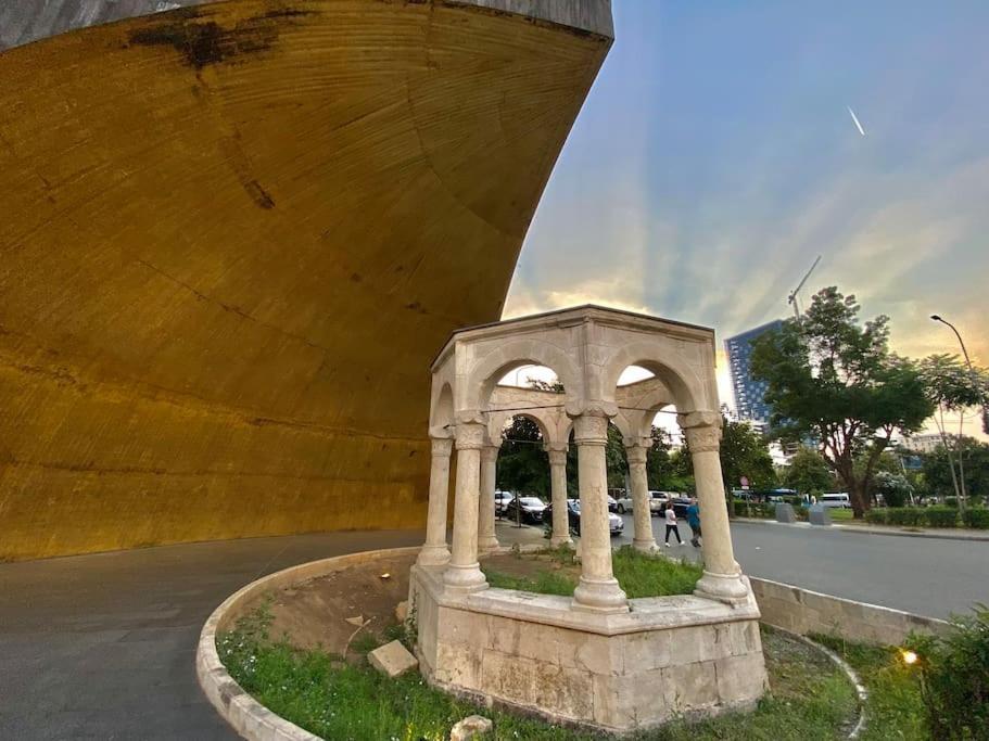 City Centre Big Art'Partment Heart Of The Capital Tirana Kültér fotó