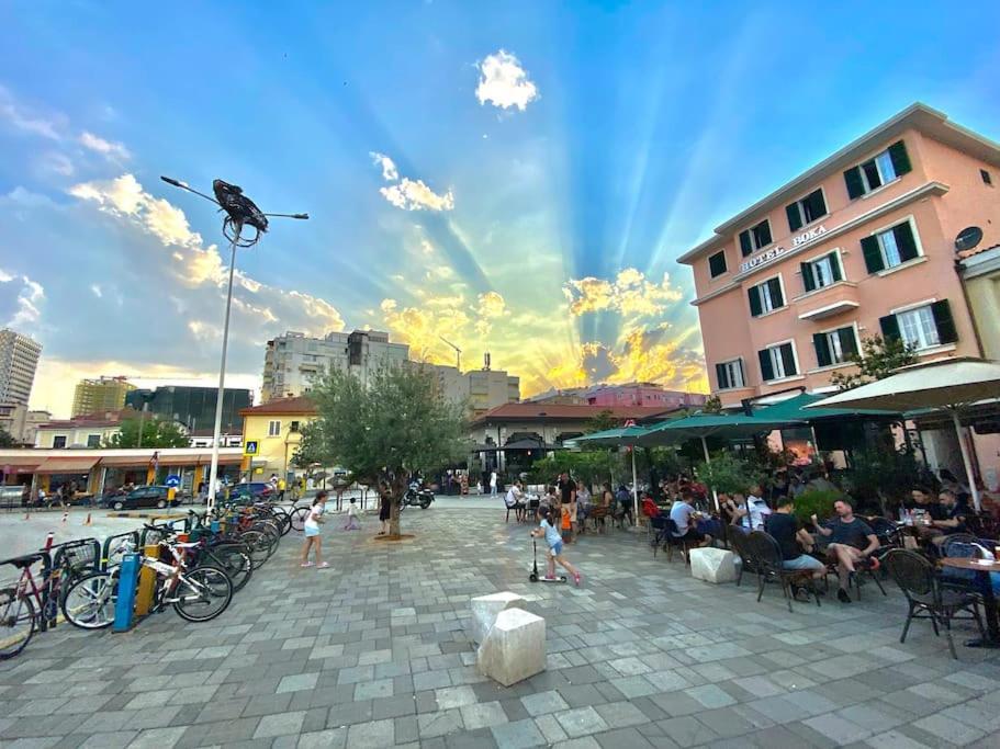 City Centre Big Art'Partment Heart Of The Capital Tirana Kültér fotó